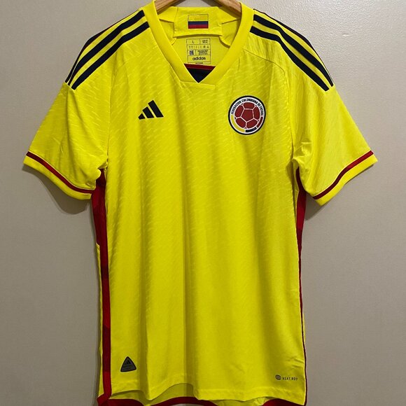 Adidas Colombia 22 Authentic Match Home Soccer Jersey HB9172 Mens $150 NEW - Picture 8 of 10
